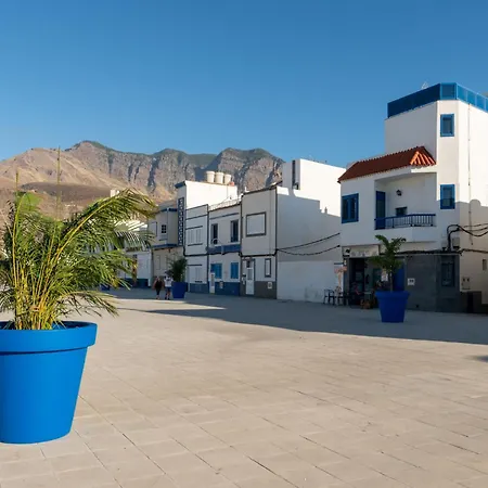 Agaete White&blue House Apartment